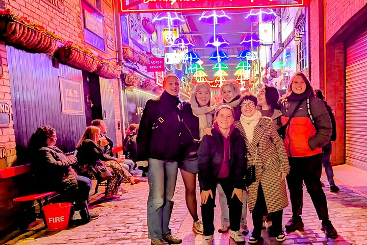 Group of international Erasmus students on a private evning tour.